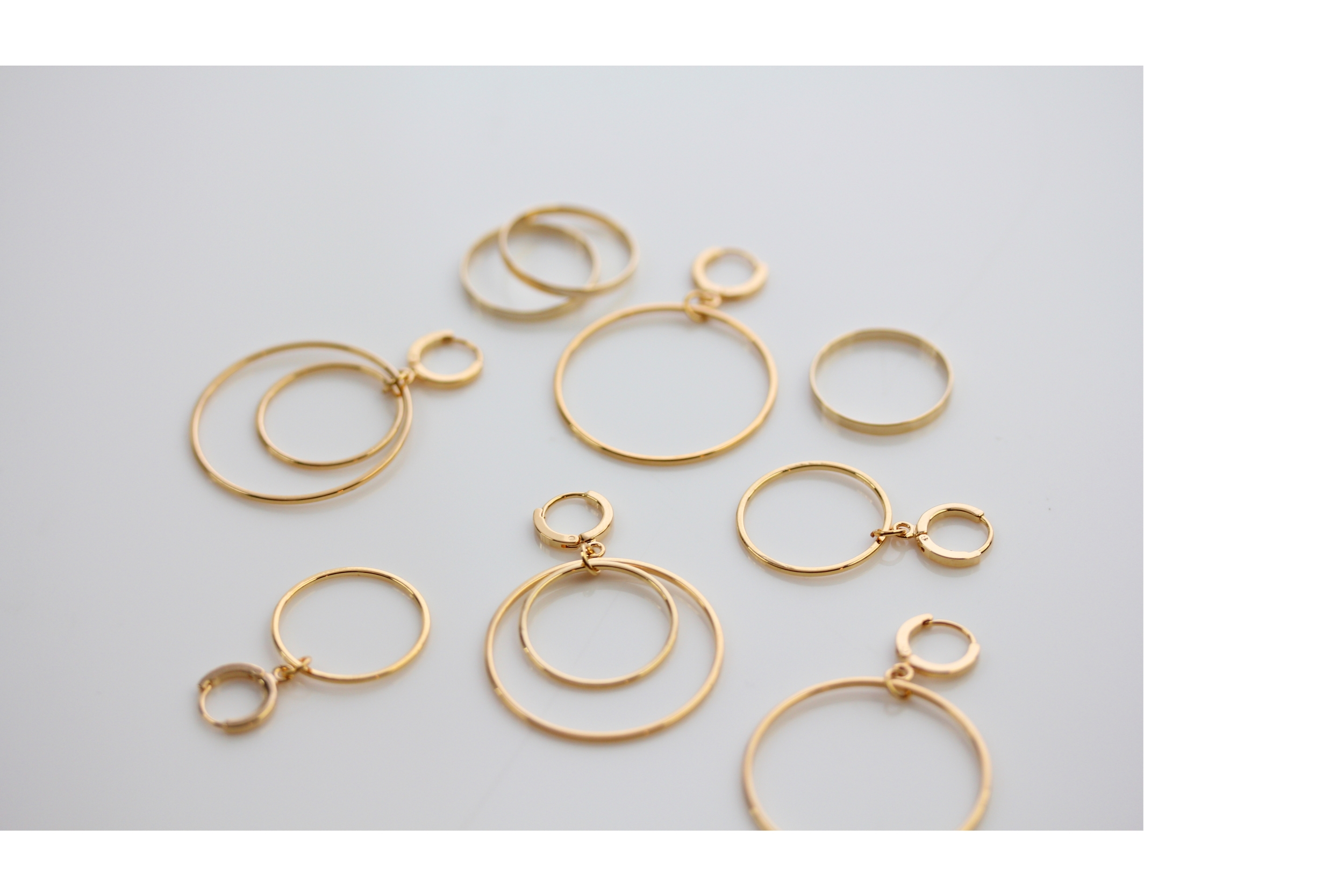 Kreis Ohrringe in Gold Madeleine Issing
