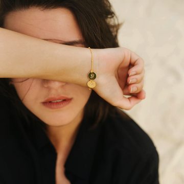 feines Armband mit Namen Gold vergoldet Madeleine Issing