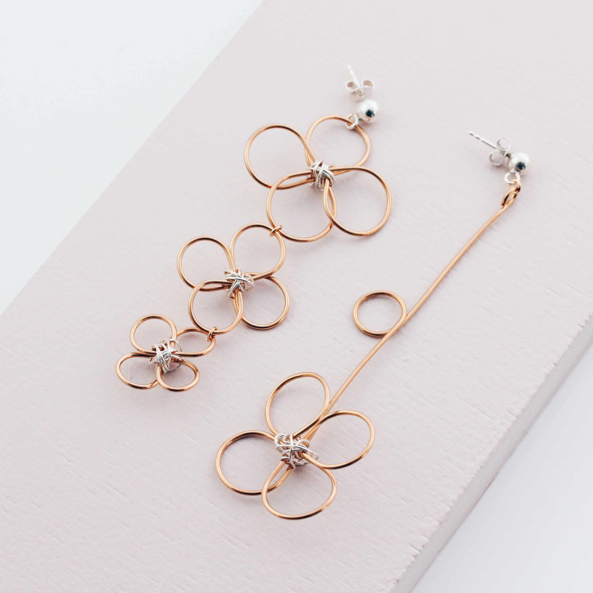 Blumen Ohrringe in Gold und Silber Madeleine Issing